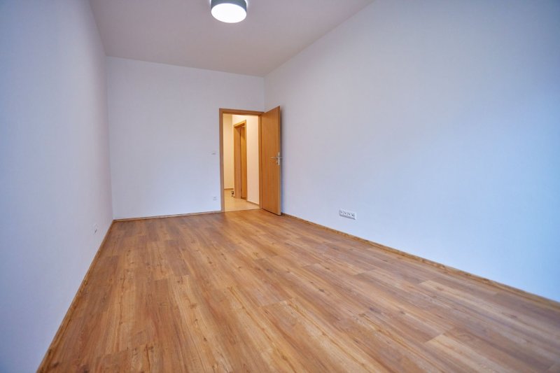 2+KK REZIDENCE ŠEVCOVSKÁ S PARKINGEM 