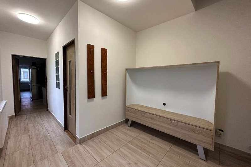 4+1 V RD OTROKOVICE, KVÍTKOVICE 