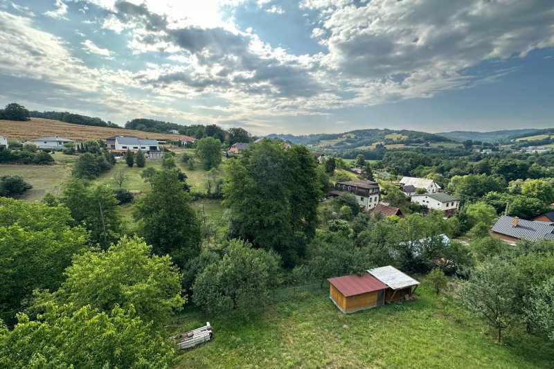 UBYTOVNA - ZLÍN, ZÁDVEŘICE