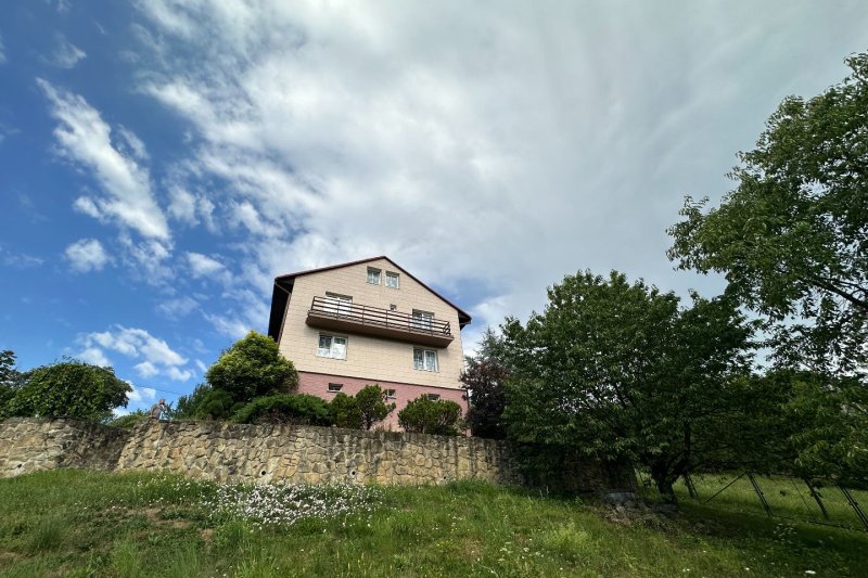 UBYTOVNA - ZLÍN, ZÁDVEŘICE