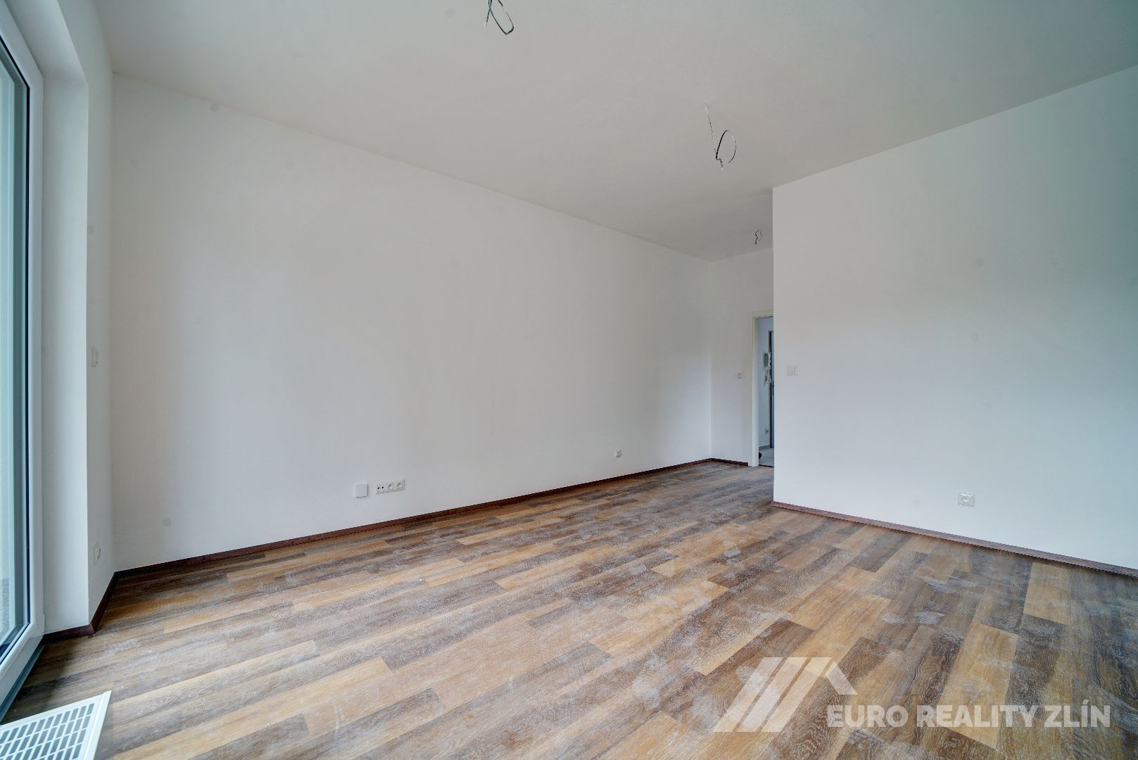 1+KK BÍLÉ DOMY OTROKOVICE 35m2 