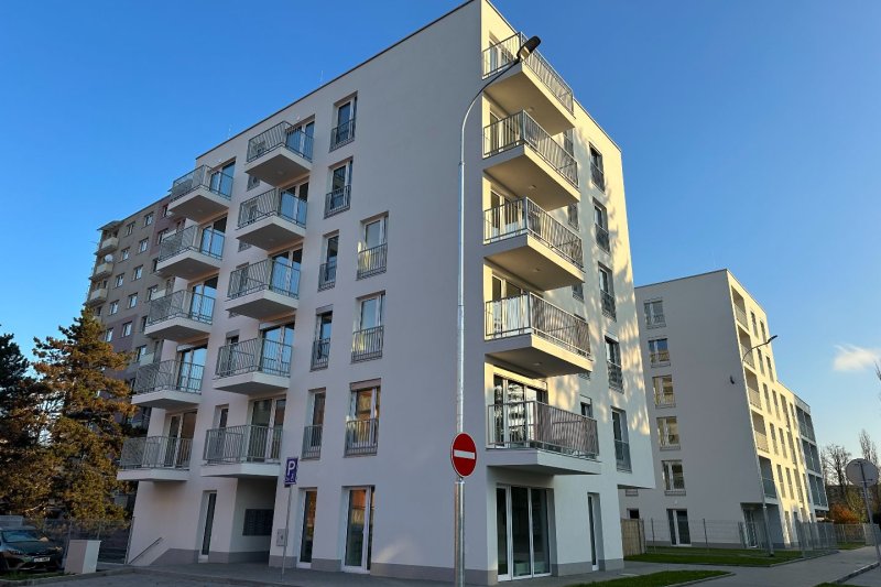 1+KK OTROKOVICE - NOVOSTAVBA S BALKONEM A PARKINGEM