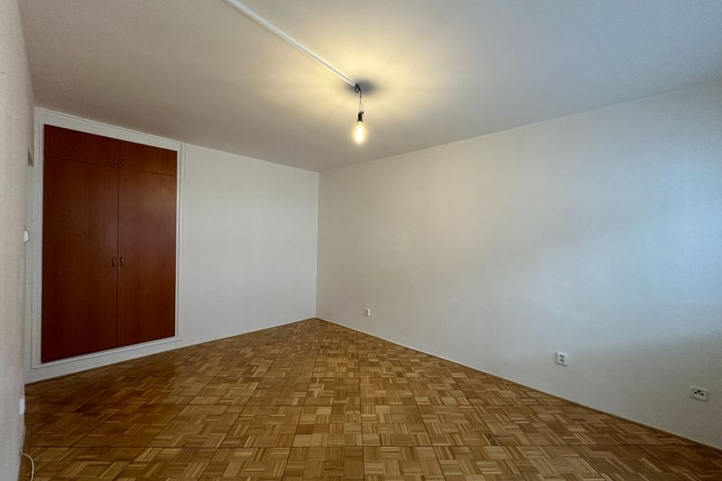 1+1 ZARÁMÍ - CENTRUM MĚSTA S BALKONEM 