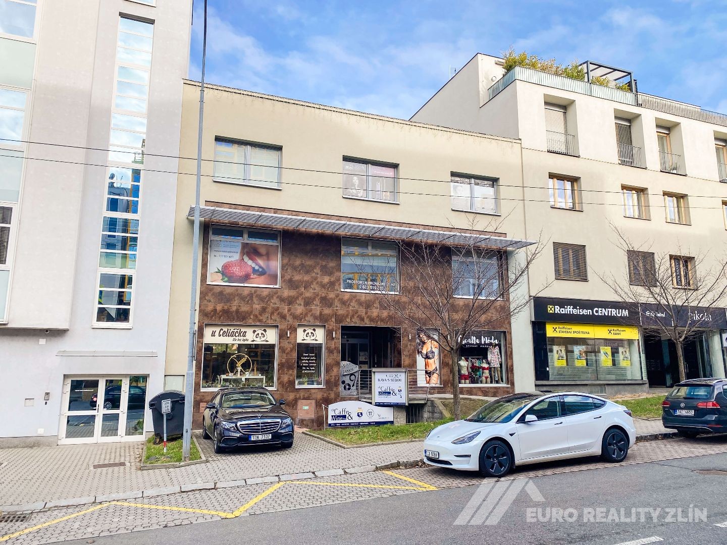 KANCELÁŘ V CENTRU MĚSTA ZLÍN 71m2 - ULICE ZARÁMÍ 