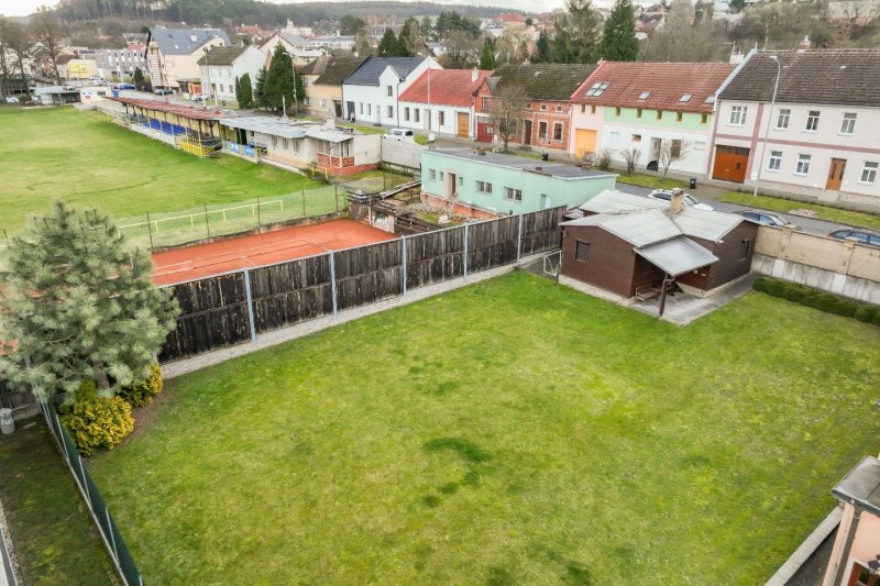 STAVEBNÍ POZEMEK 759m2 ZLÍN-MALENOVICE 