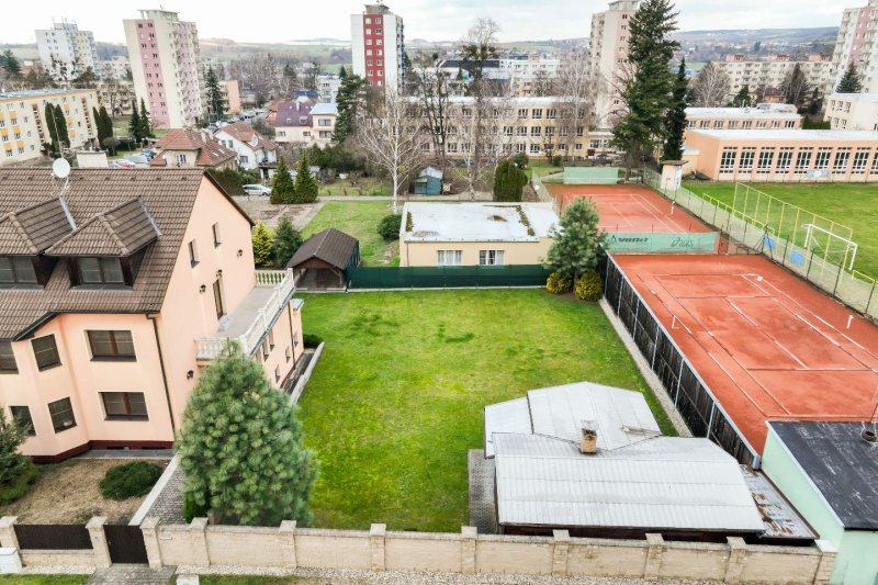 STAVEBNÍ POZEMEK 759m2 ZLÍN-MALENOVICE 