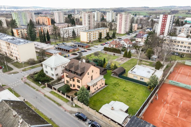 STAVEBNÍ POZEMEK 759m2 ZLÍN-MALENOVICE 