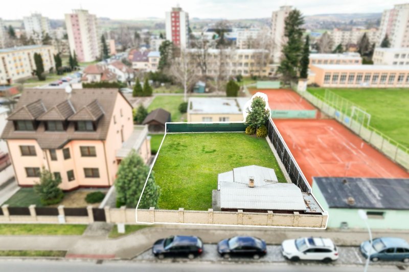 STAVEBNÍ POZEMEK 759m2 ZLÍN-MALENOVICE 