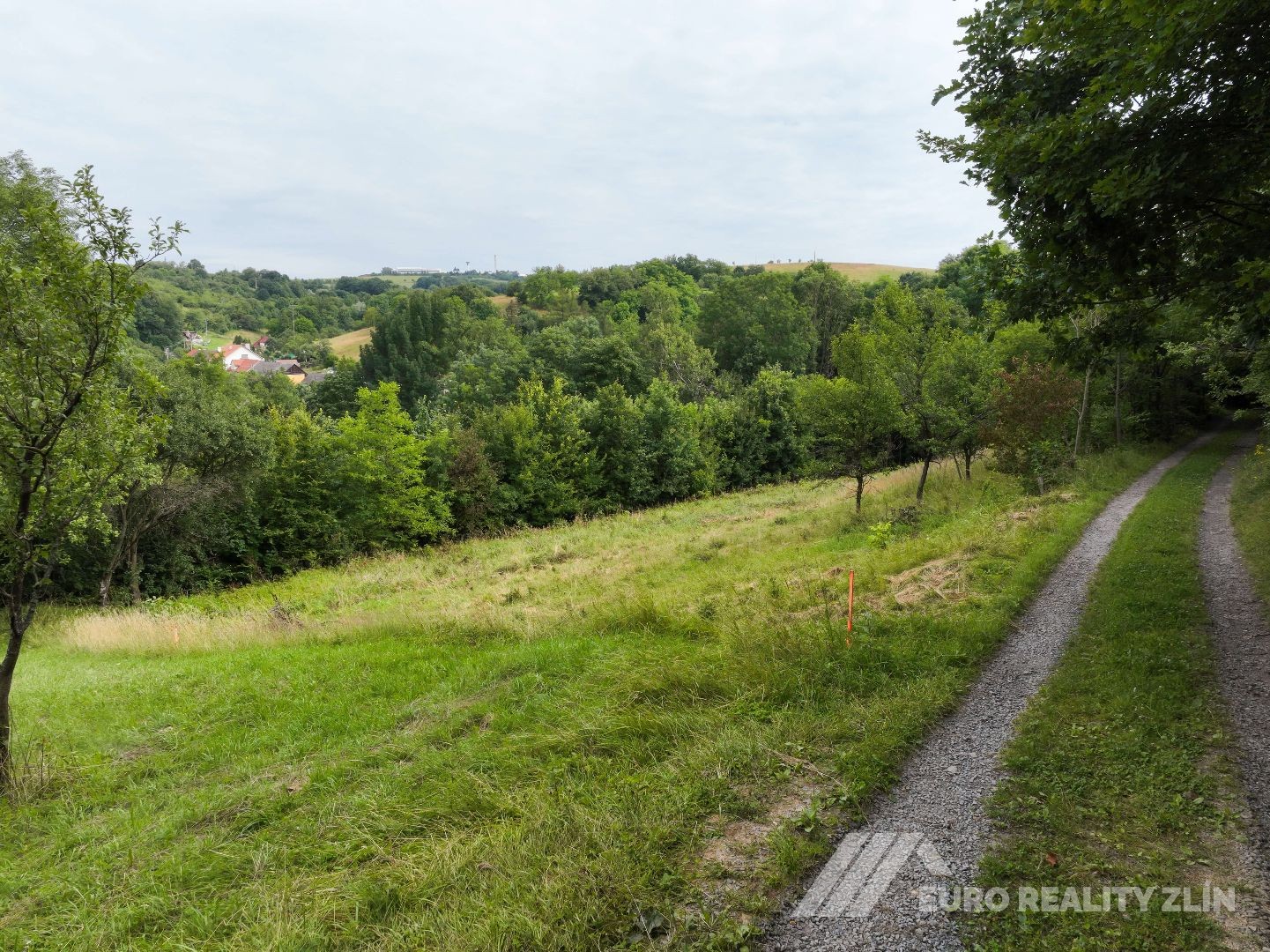POZEMEK BOHUSLAVICE U ZLÍNA 