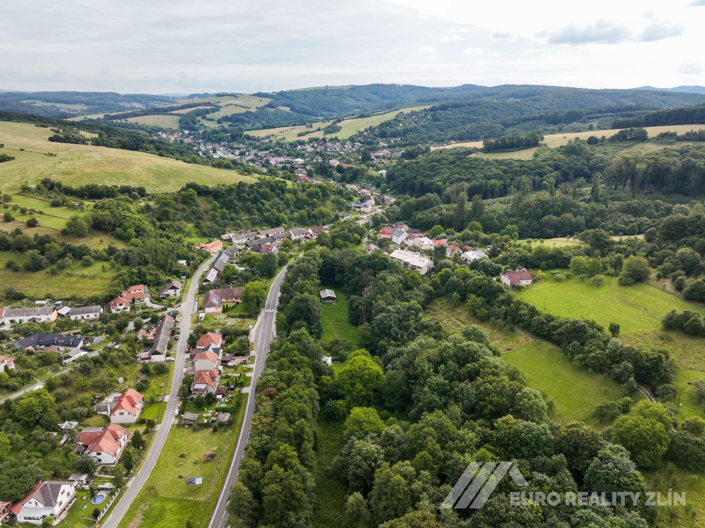 POZEMEK BOHUSLAVICE U ZLÍNA 