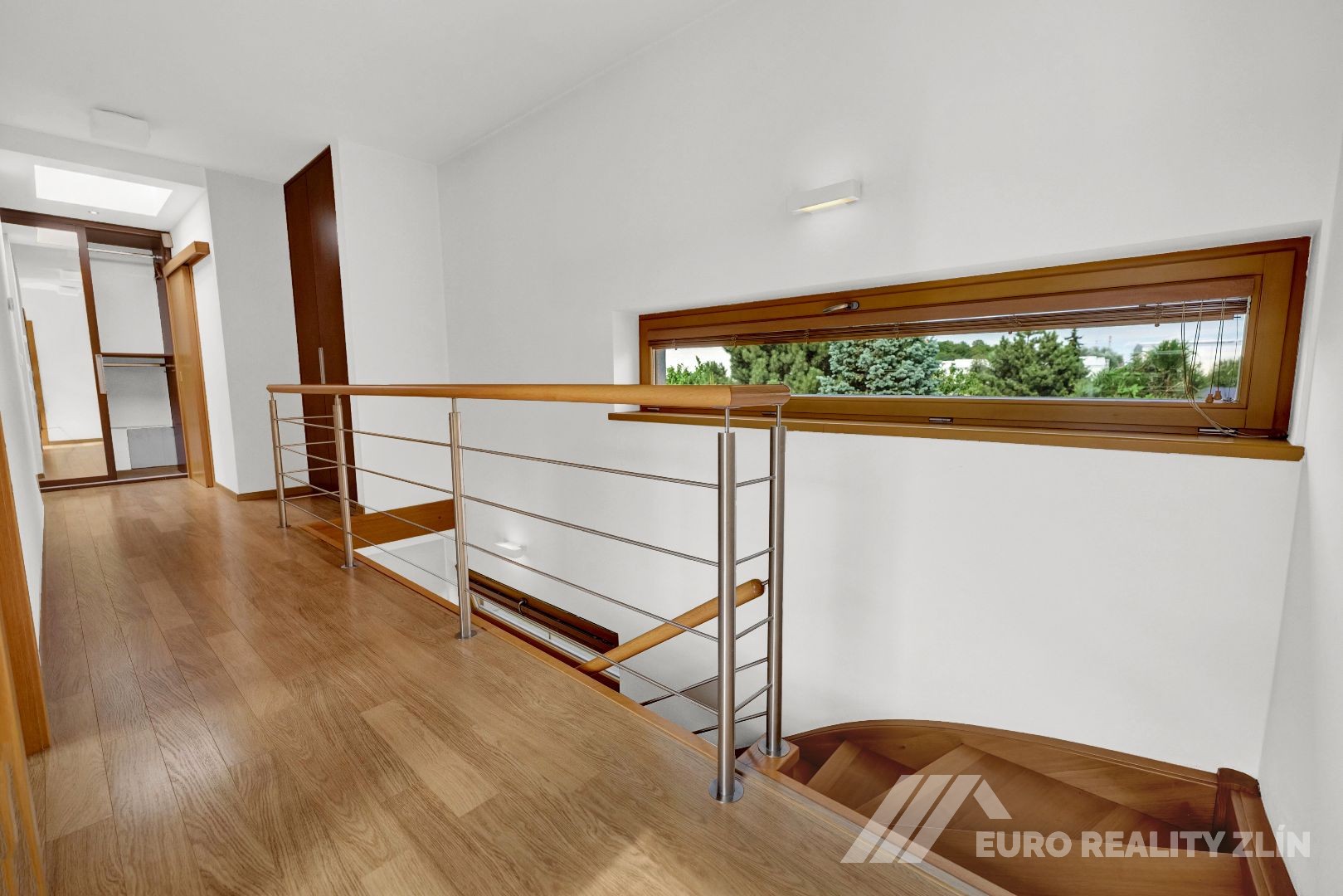 VILA SE ZAHRADOU ZLÍN LOUKY