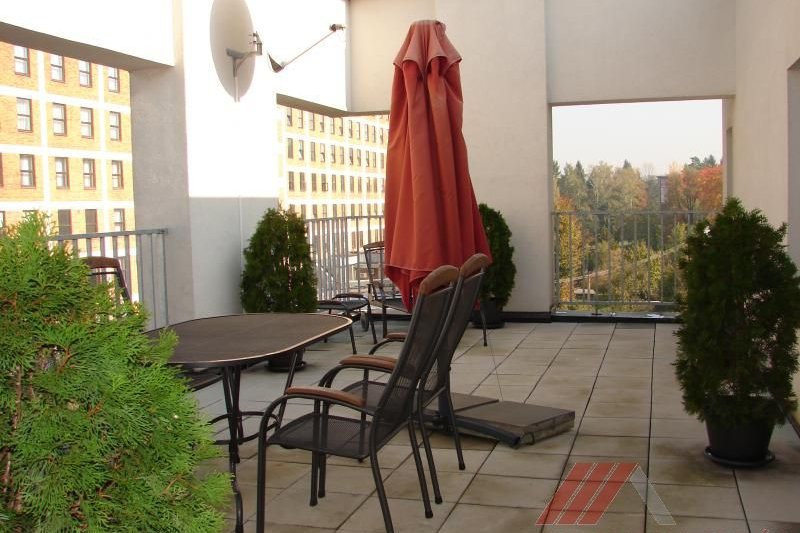 1+KK NADSTANDARD - CENTRUM ZLÍN