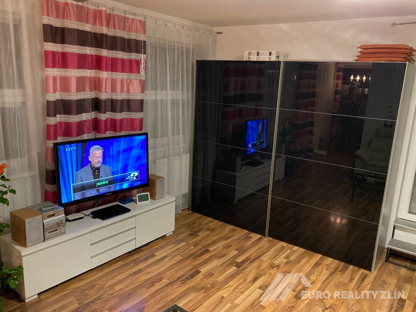 1+KK NADSTANDARD - CENTRUM ZLÍN