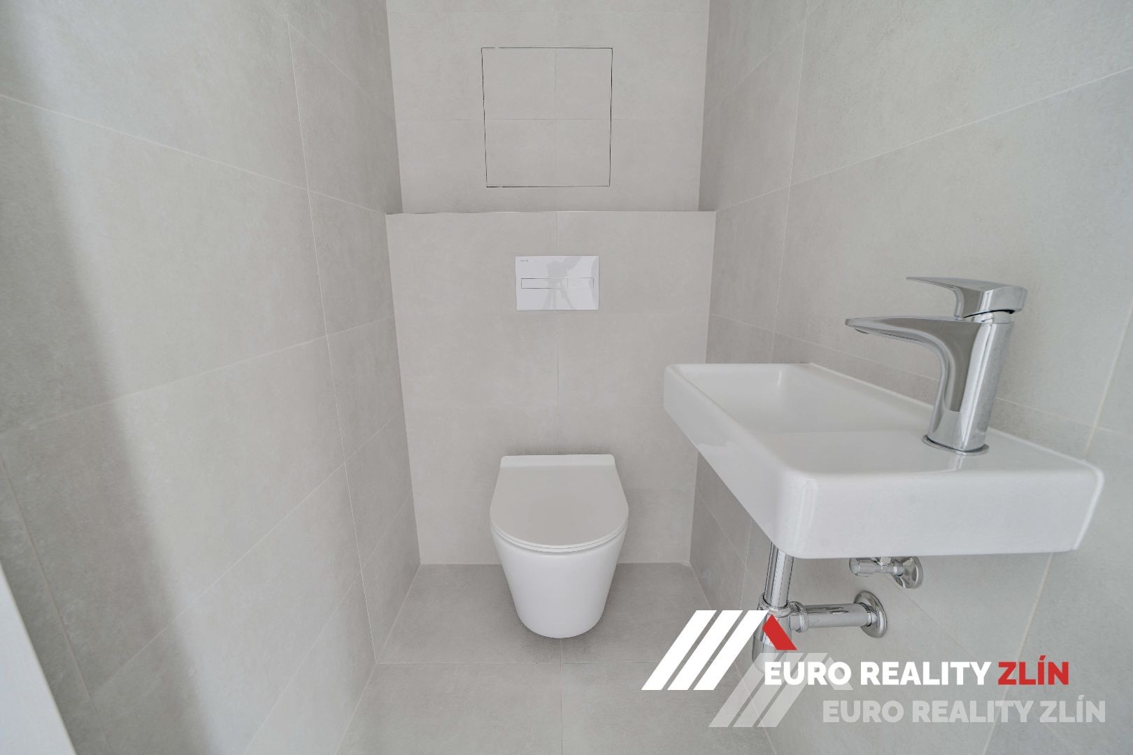 2+KK REZIDENCE ČECHOVA PŘEROV 54m2 + TERASA 33m2