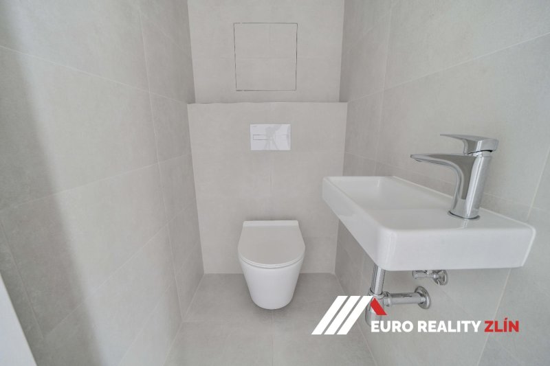2+KK REZIDENCE ČECHOVA PŘEROV 54m2 + TERASA 33m2