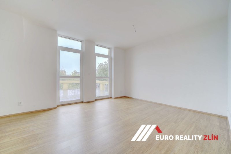 2+KK REZIDENCE ČECHOVA PŘEROV 54m2 + TERASA 33m2