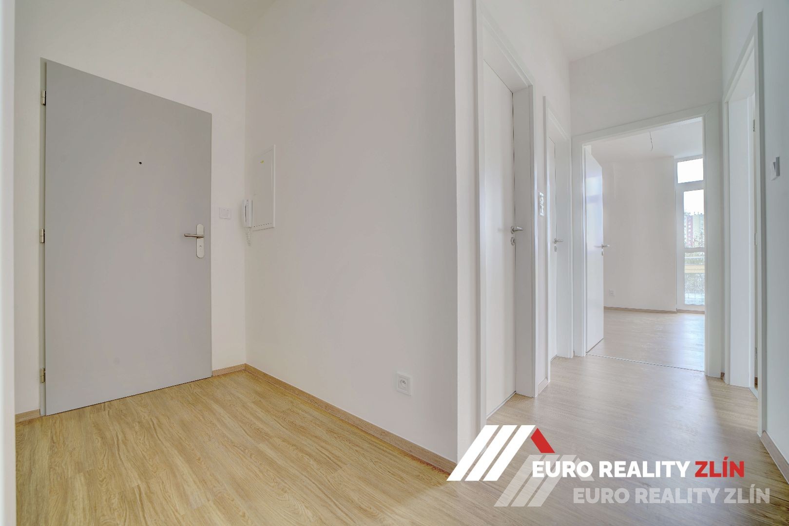 2+KK REZIDENCE ČECHOVA PŘEROV 54m2 + TERASA 33m2