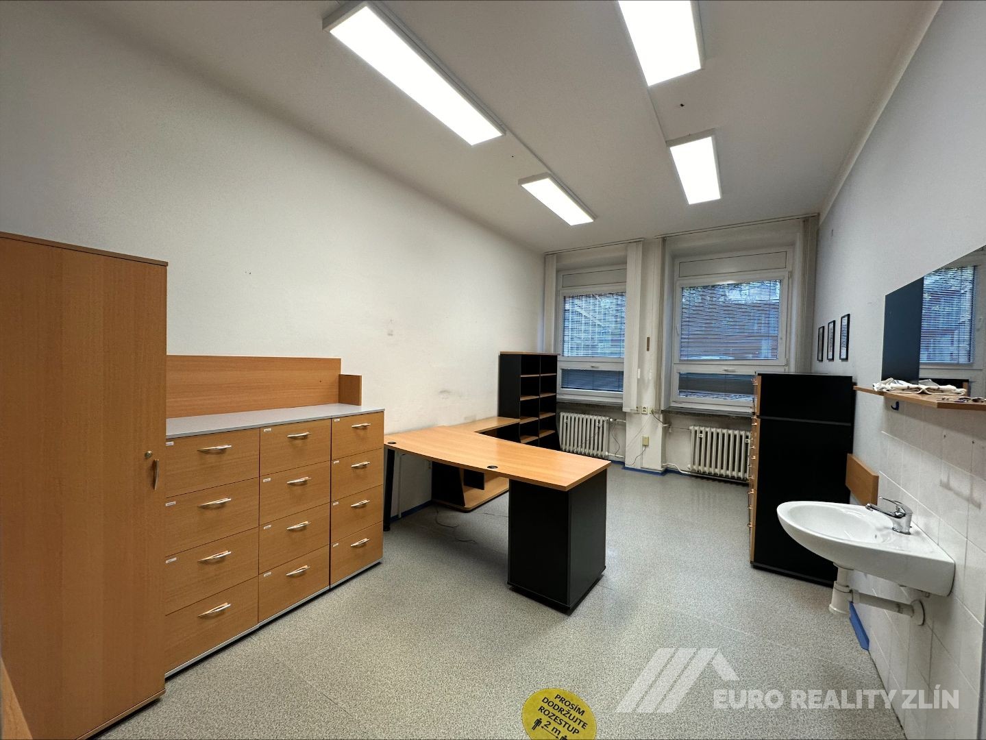 ORDINACE LÉKAŘE - CENTRUM ZLÍN, PŘÍZEMÍ 39M2