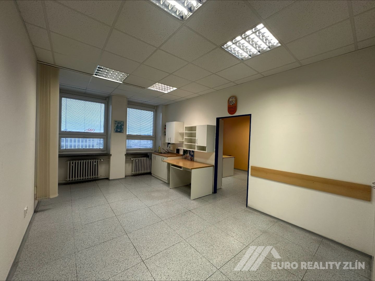 ORDINACE LÉKAŘE - CENTRUM ZLÍN, 4.NP 35M2