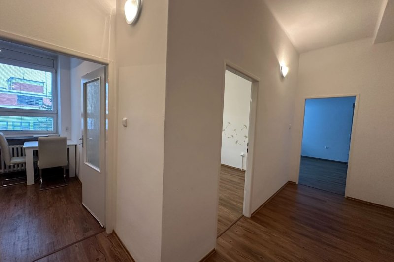 2+1 TŘÍDA TOMÁŠE BATI, 57M2