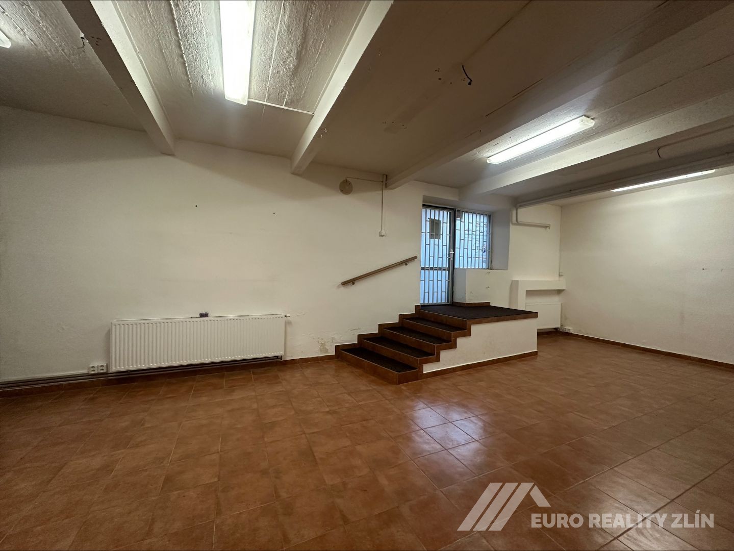 KOMERČNÍ PROSTOR 132 m2 V CENTRU MĚSTA ZLÍNA