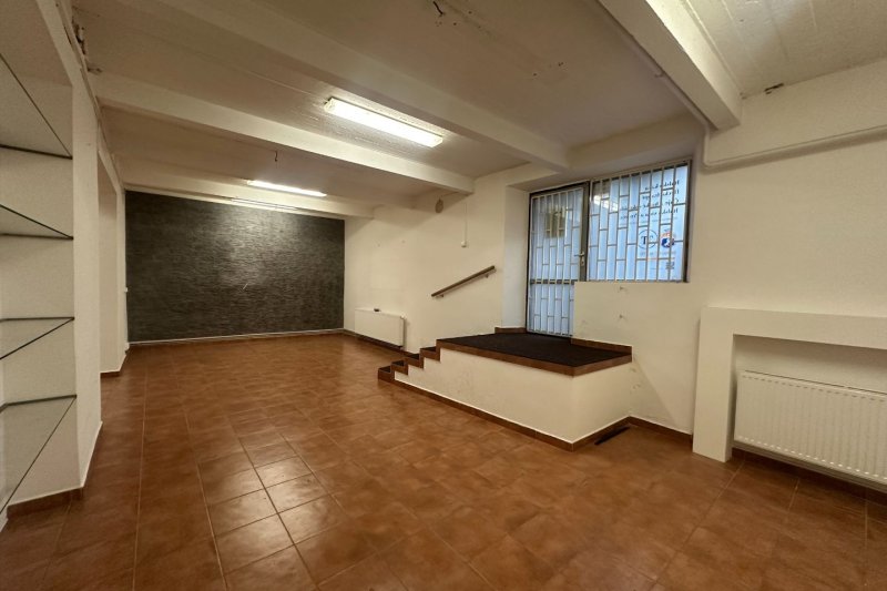 KOMERČNÍ PROSTOR 132 m2 V CENTRU MĚSTA ZLÍNA