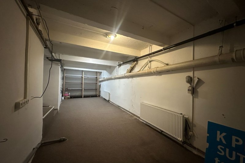 KOMERČNÍ PROSTOR 132 m2 V CENTRU MĚSTA ZLÍNA