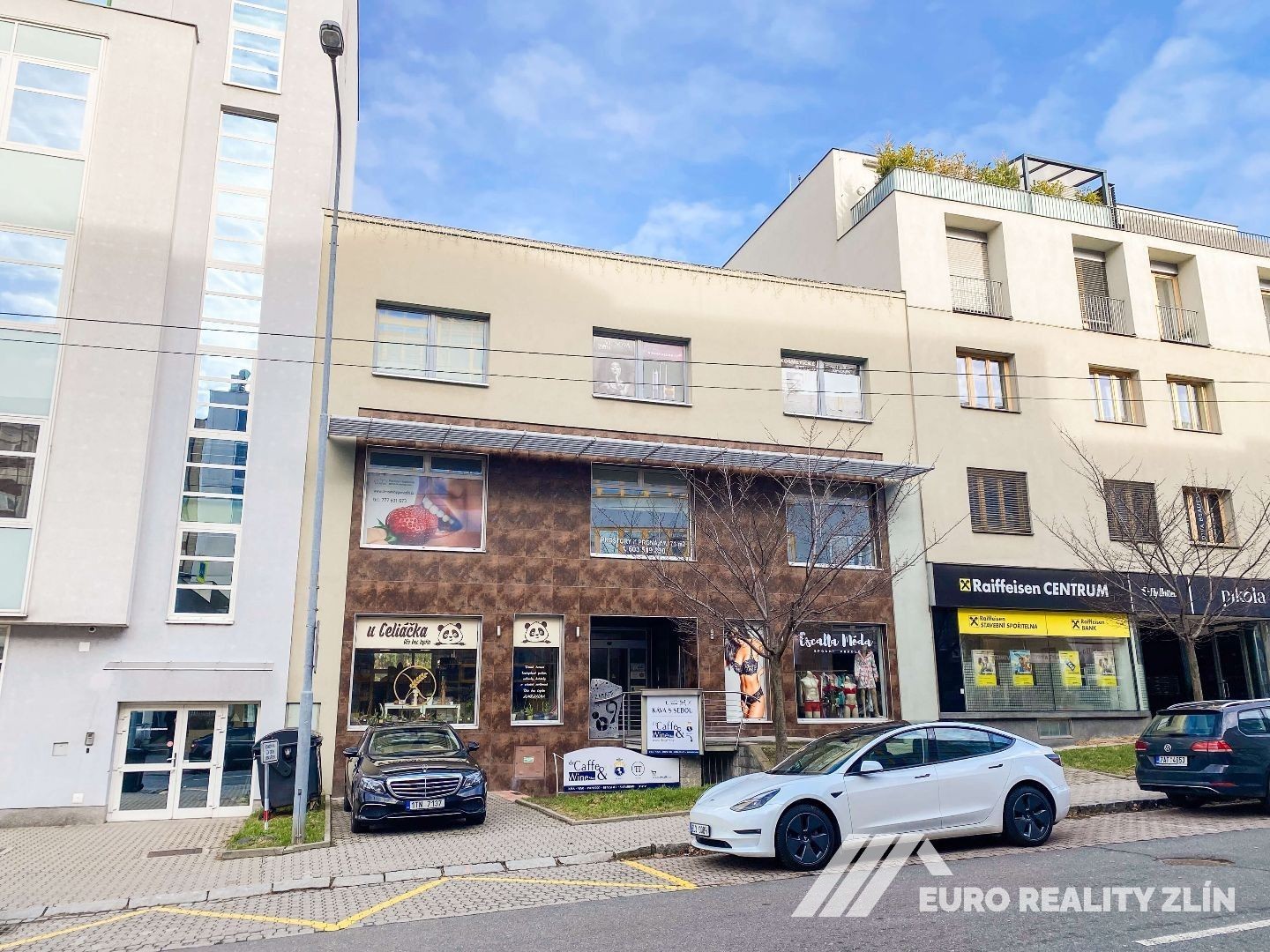 KOMERČNÍ PROSTOR 132 m2 V CENTRU MĚSTA ZLÍNA