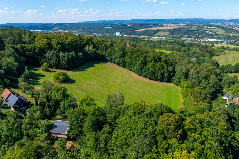 Usedlost Lipské Paseky, lesy a pozemky přes 70.000m2