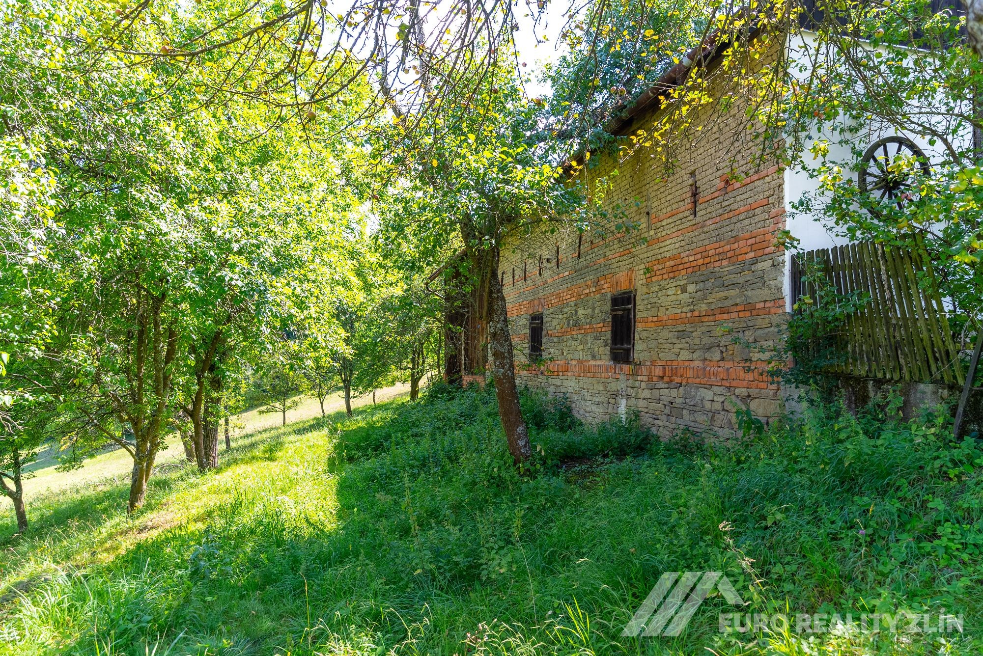 Usedlost Lipské Paseky, lesy a pozemky přes 70.000m2