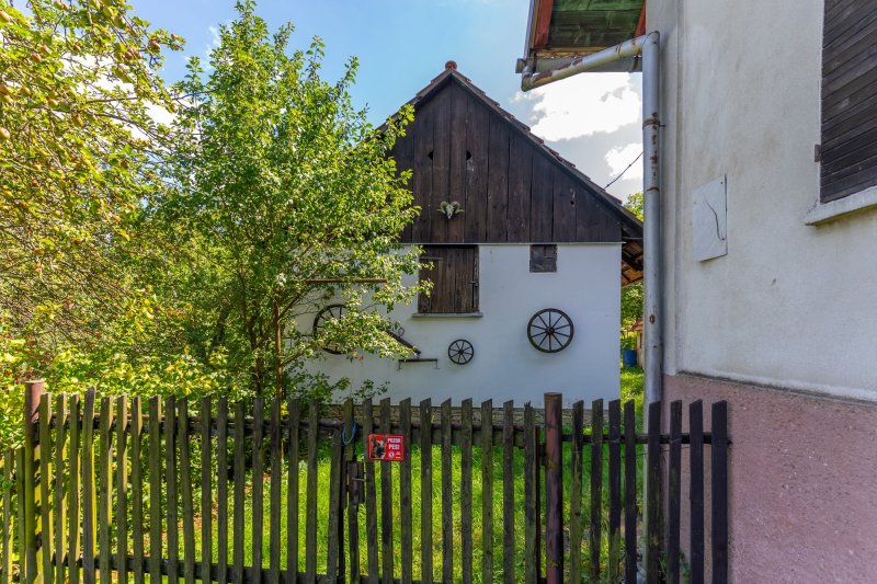 Usedlost Lipské Paseky, lesy a pozemky přes 70.000m2