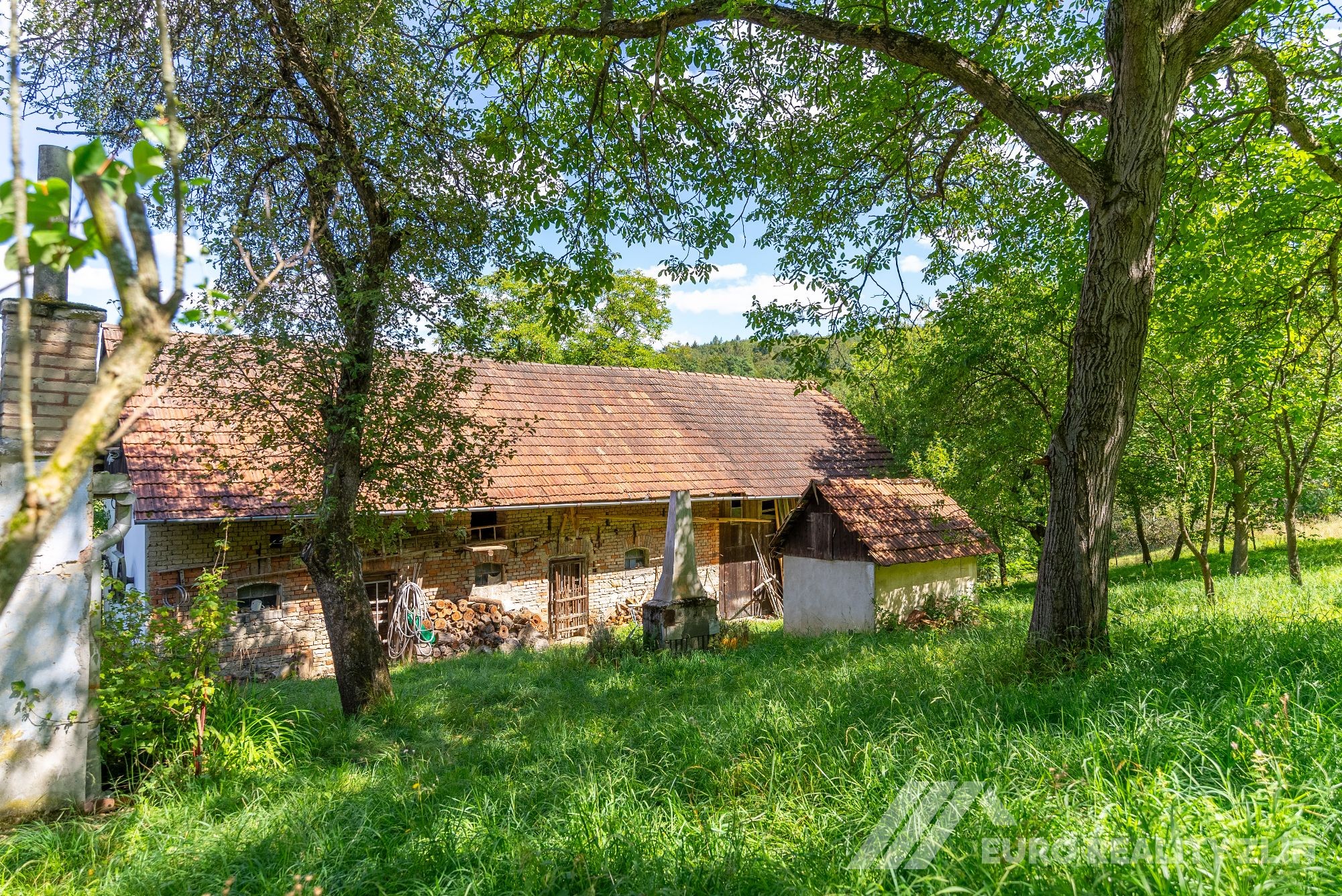 Usedlost Lipské Paseky, lesy a pozemky přes 70.000m2