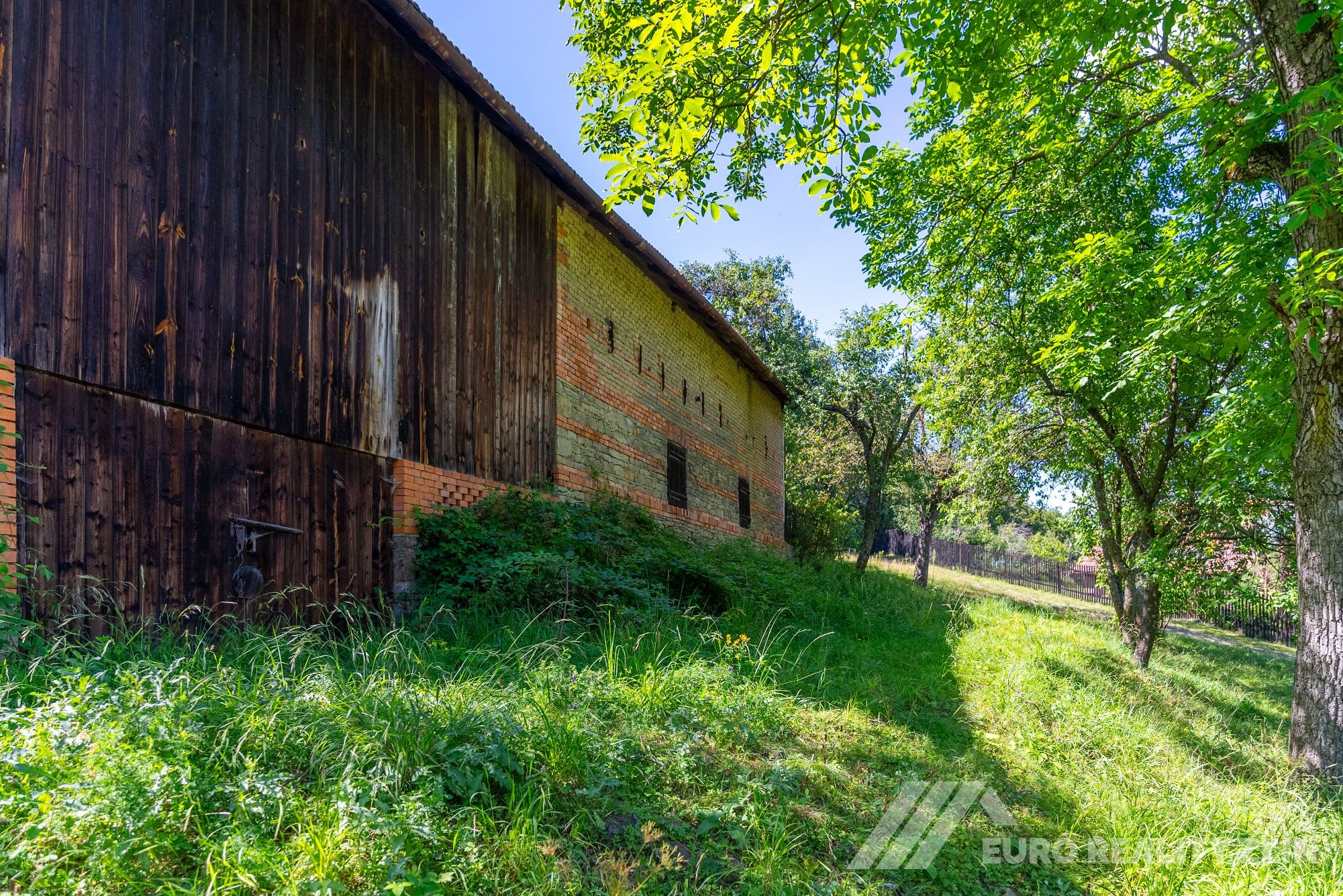 Usedlost Lipské Paseky, lesy a pozemky přes 70.000m2