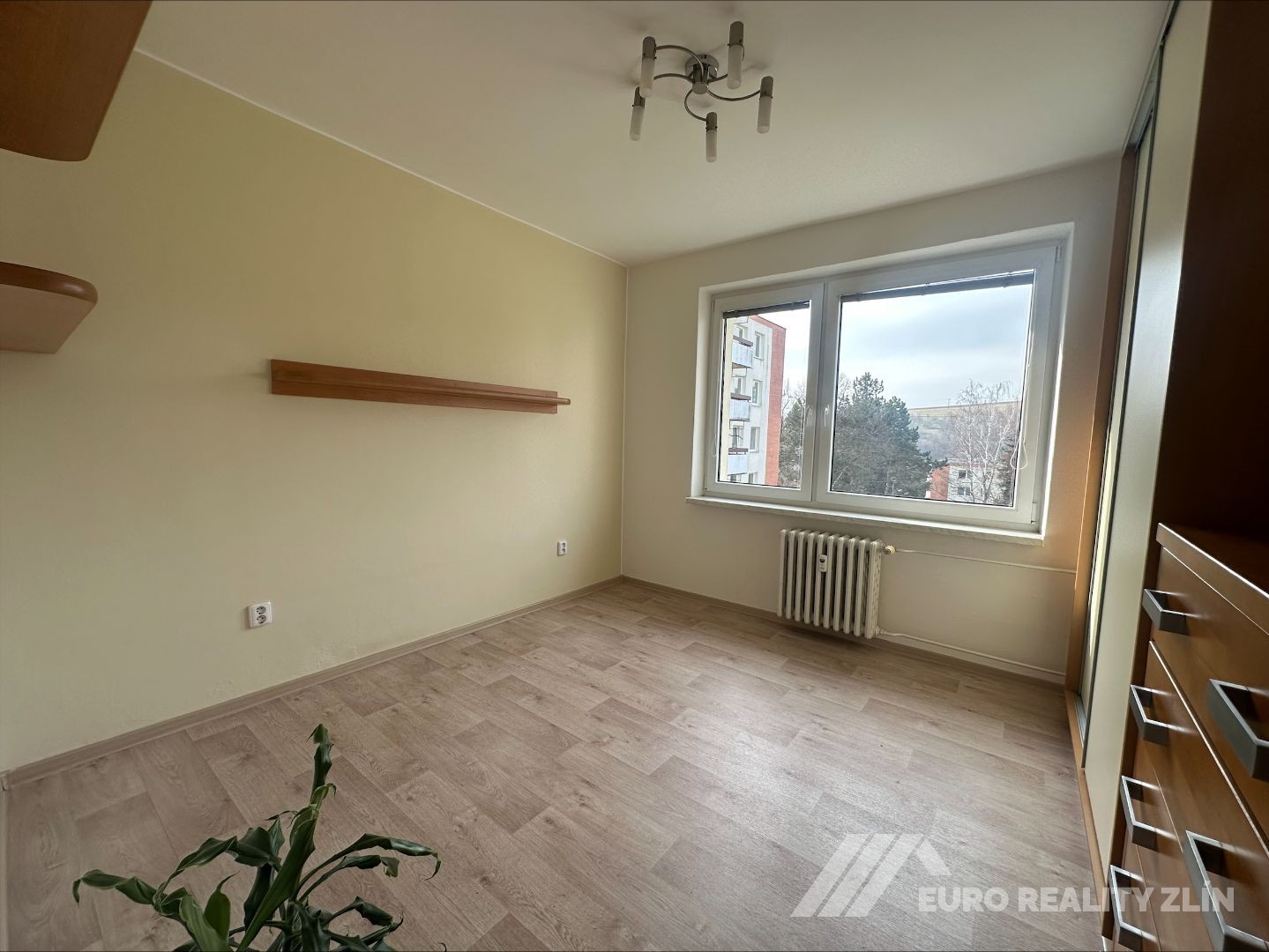 4+1 JAVOROVÁ ULICE, ZLÍN 