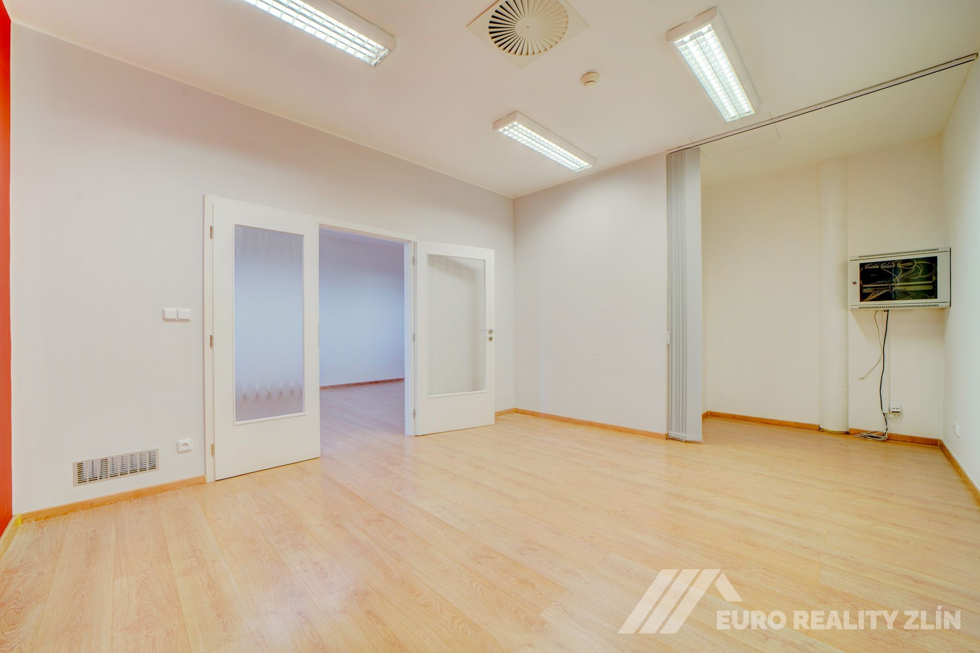 REPREZENTATIVNÍ KANCELÁŘSKÉ PROSTORY 108m2– CENTRUM ZLÍN