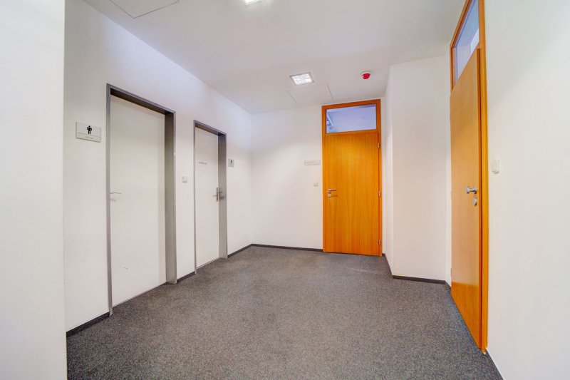 REPREZENTATIVNÍ KANCELÁŘSKÉ PROSTORY 108m2– CENTRUM ZLÍN