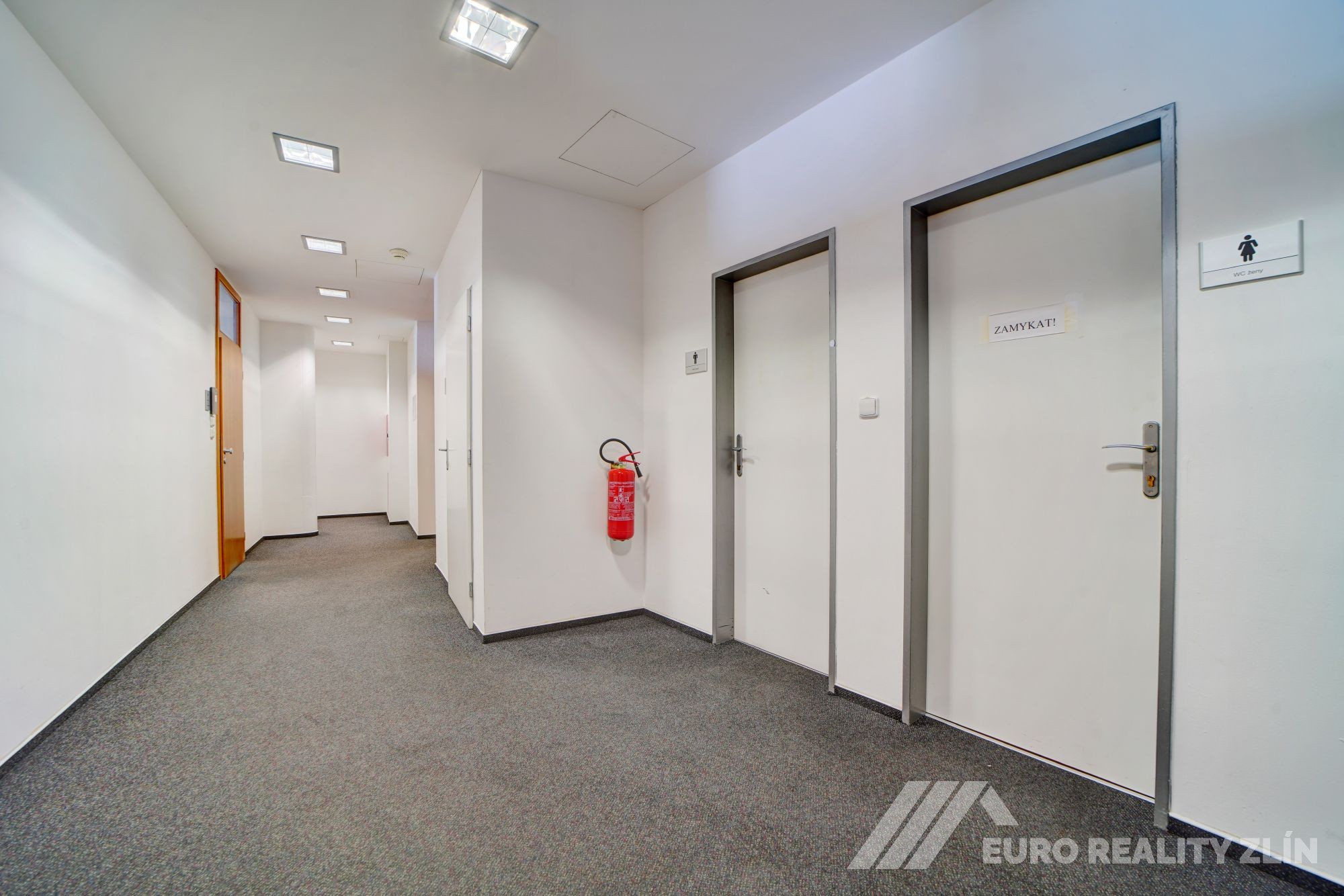 REPREZENTATIVNÍ KANCELÁŘSKÉ PROSTORY 108m2– CENTRUM ZLÍN