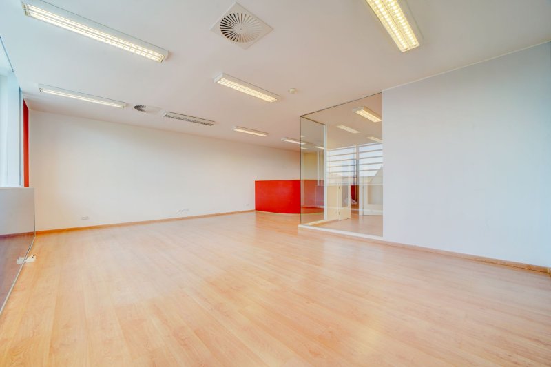 REPREZENTATIVNÍ KANCELÁŘSKÉ PROSTORY 108m2– CENTRUM ZLÍN