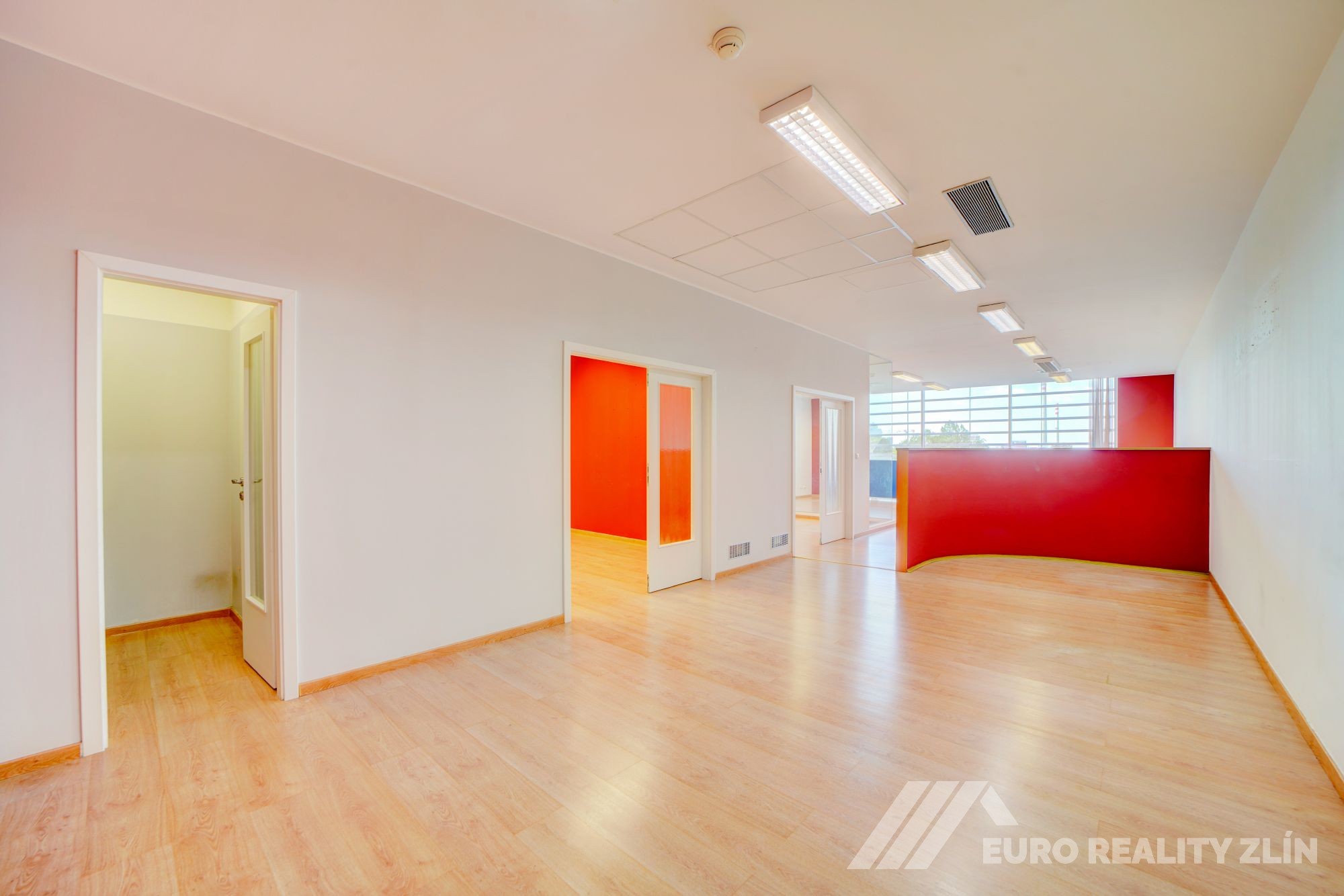 REPREZENTATIVNÍ KANCELÁŘSKÉ PROSTORY 108m2– CENTRUM ZLÍN
