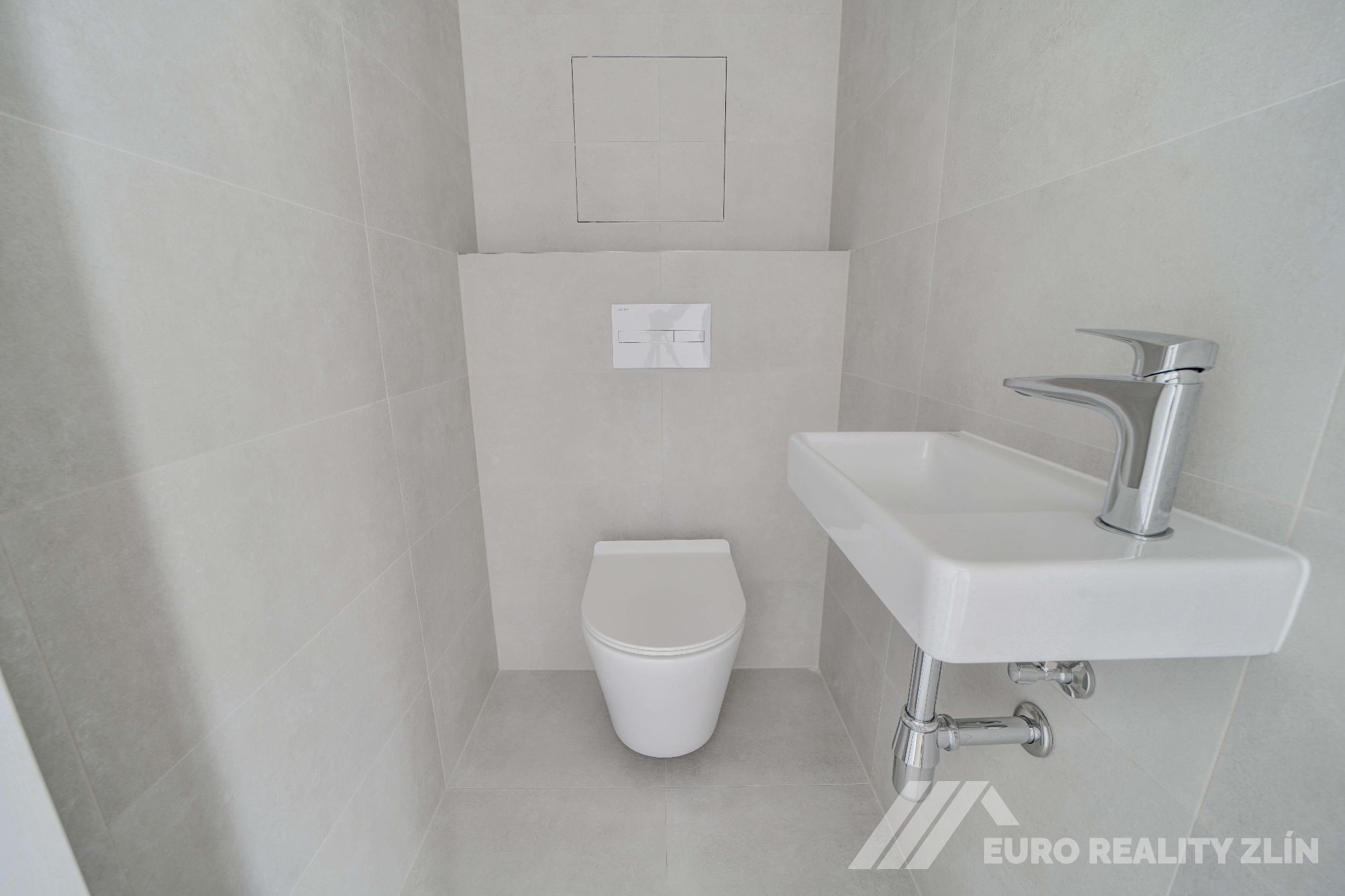 2+KK NOVOSTAVBA S BALKONEM, 53m2 - PŘEROV