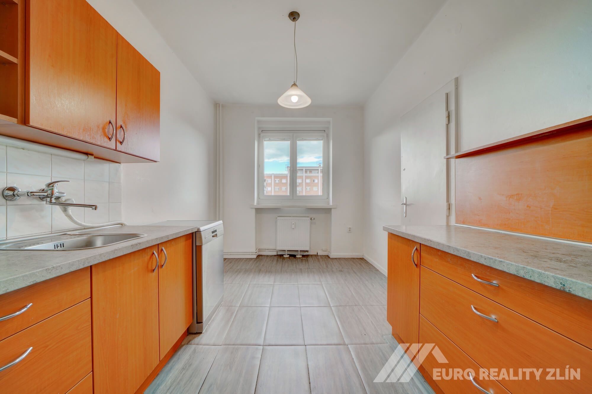 2+1 TŘ. T. BATI, ZLÍN, 62m2, LODŽIE