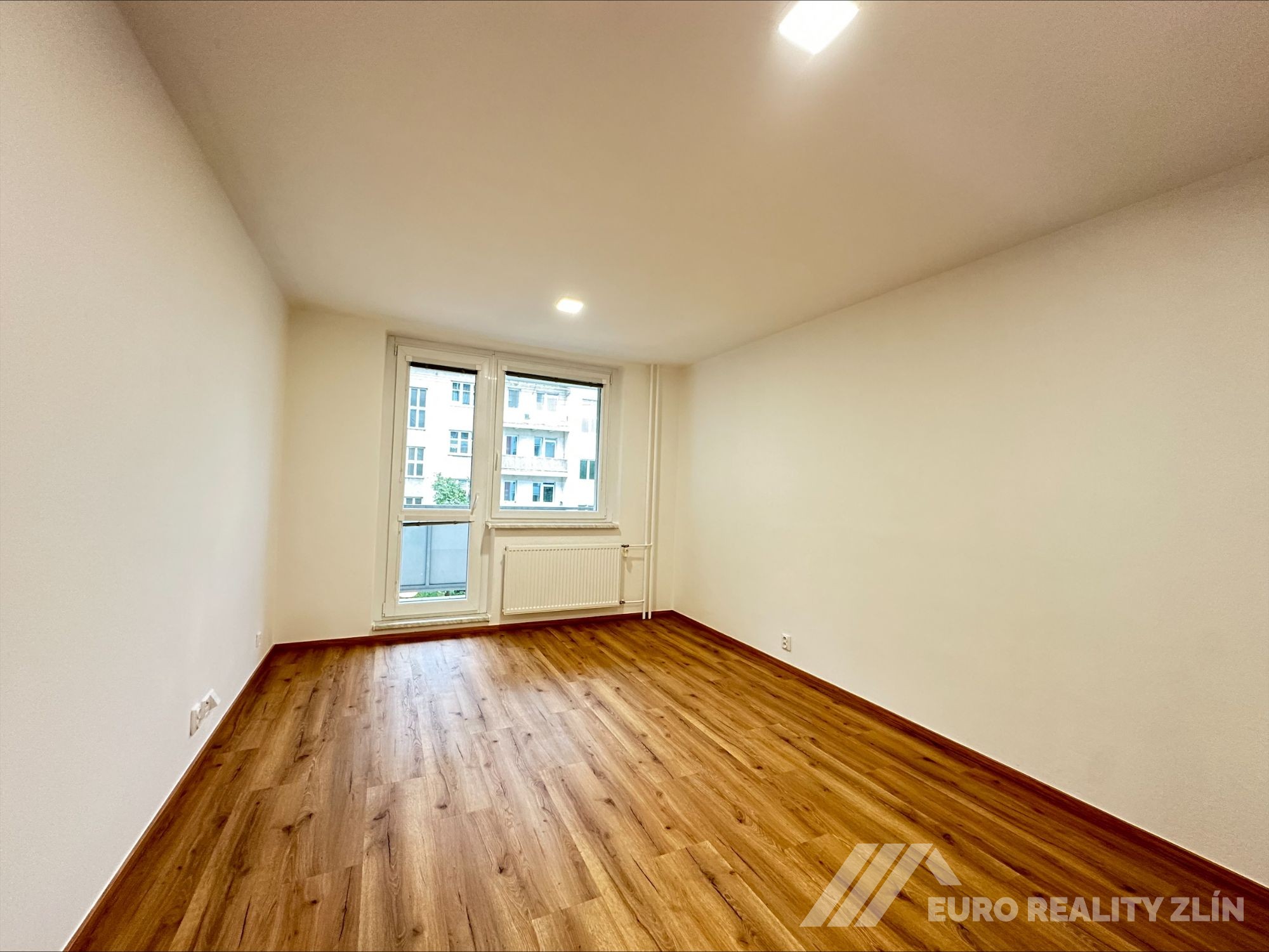 1+1 CENTRUM MĚSTA S BALKONEM, ULICE POTOKY 