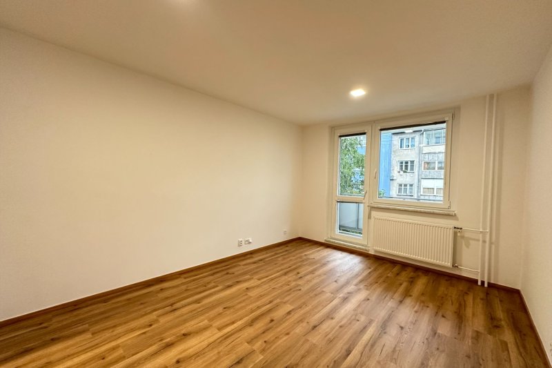 1+1 CENTRUM MĚSTA S BALKONEM, ULICE POTOKY 