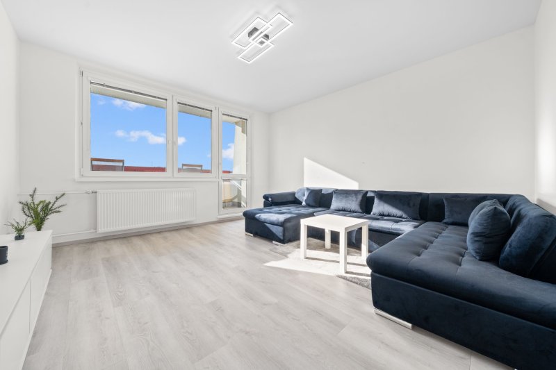 3+1 ULICE DĚTSKÁ ZLÍN 77 m2 + LODGIE, PO KOMPL. REKO