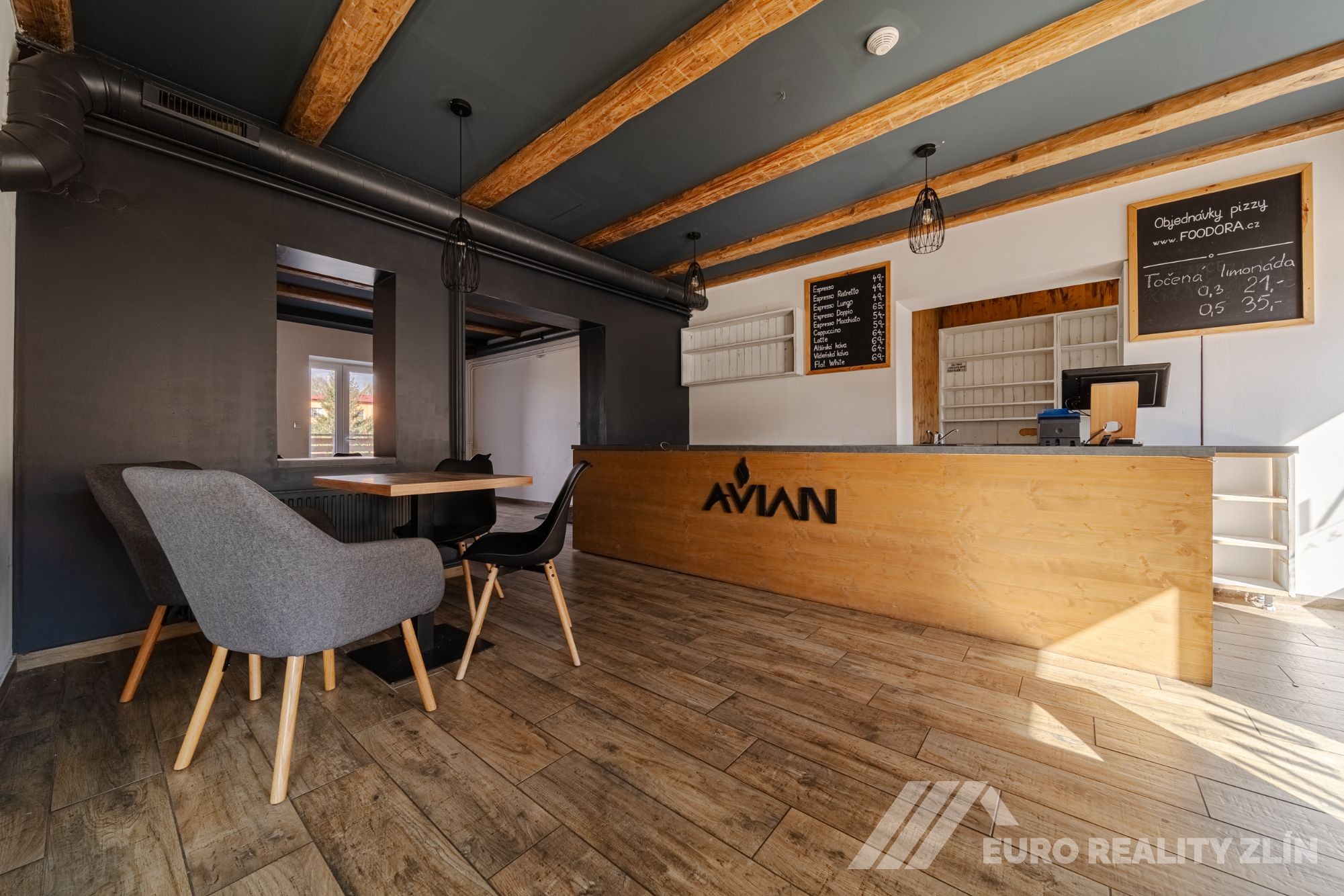 STYLOVÝ GASTRO PROSTOR - OTROKOVICE VČ.PARKINGU