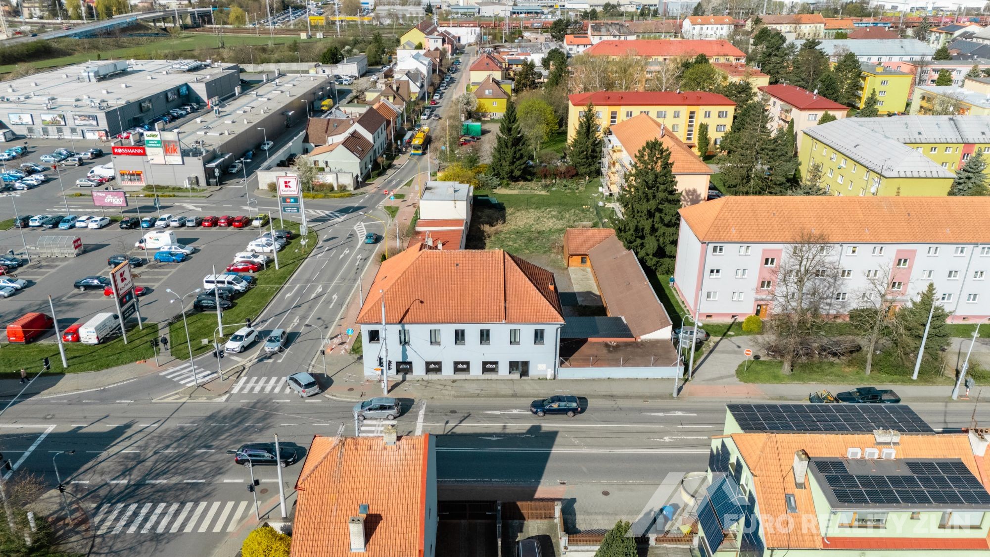 STYLOVÝ GASTRO PROSTOR - OTROKOVICE VČ.PARKINGU