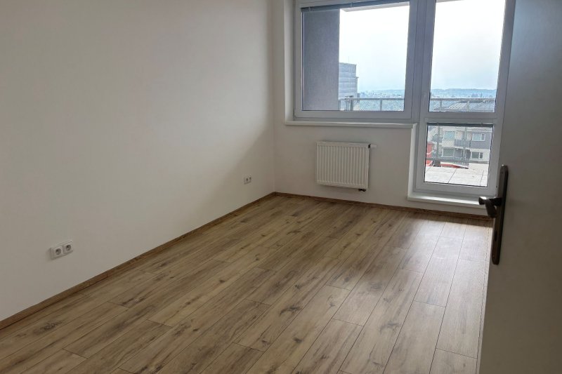 2+kk Zelinova, Zlín, nezařízený byt s výhledem