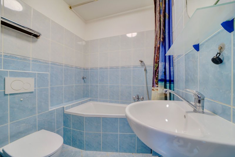PRODEJ BAŤOVSKÉHO ČTVRTDOMKU 3+KK, ULICE MOSTNÍ, ZLÍN