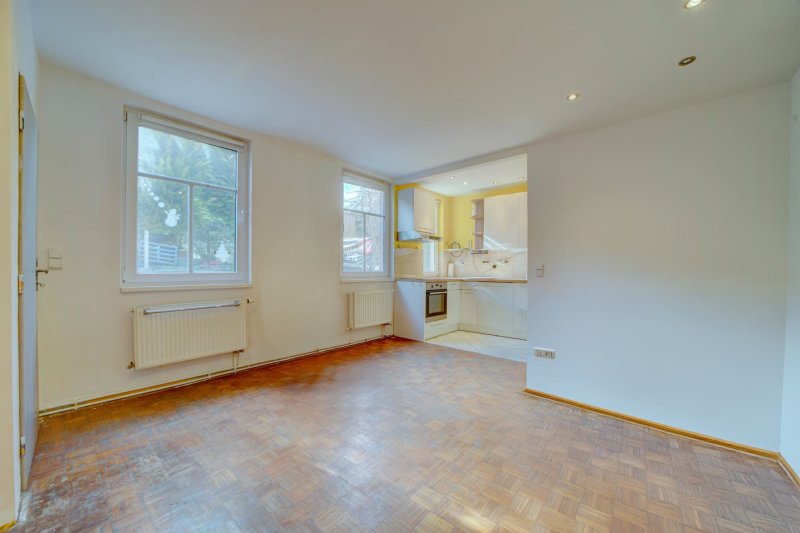 PRODEJ BAŤOVSKÉHO ČTVRTDOMKU 3+KK, ULICE MOSTNÍ, ZLÍN