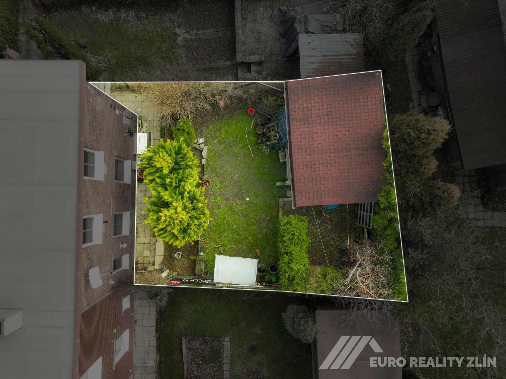 PRODEJ BAŤOVSKÉHO ČTVRTDOMKU 3+KK, ULICE MOSTNÍ, ZLÍN